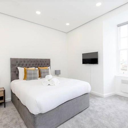 דירות Gorgeous Studio At The Heart Of Edinburgh Old Town מראה חיצוני תמונה