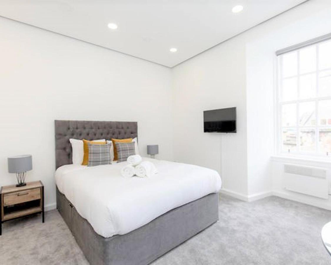דירות Gorgeous Studio At The Heart Of Edinburgh Old Town מראה חיצוני תמונה