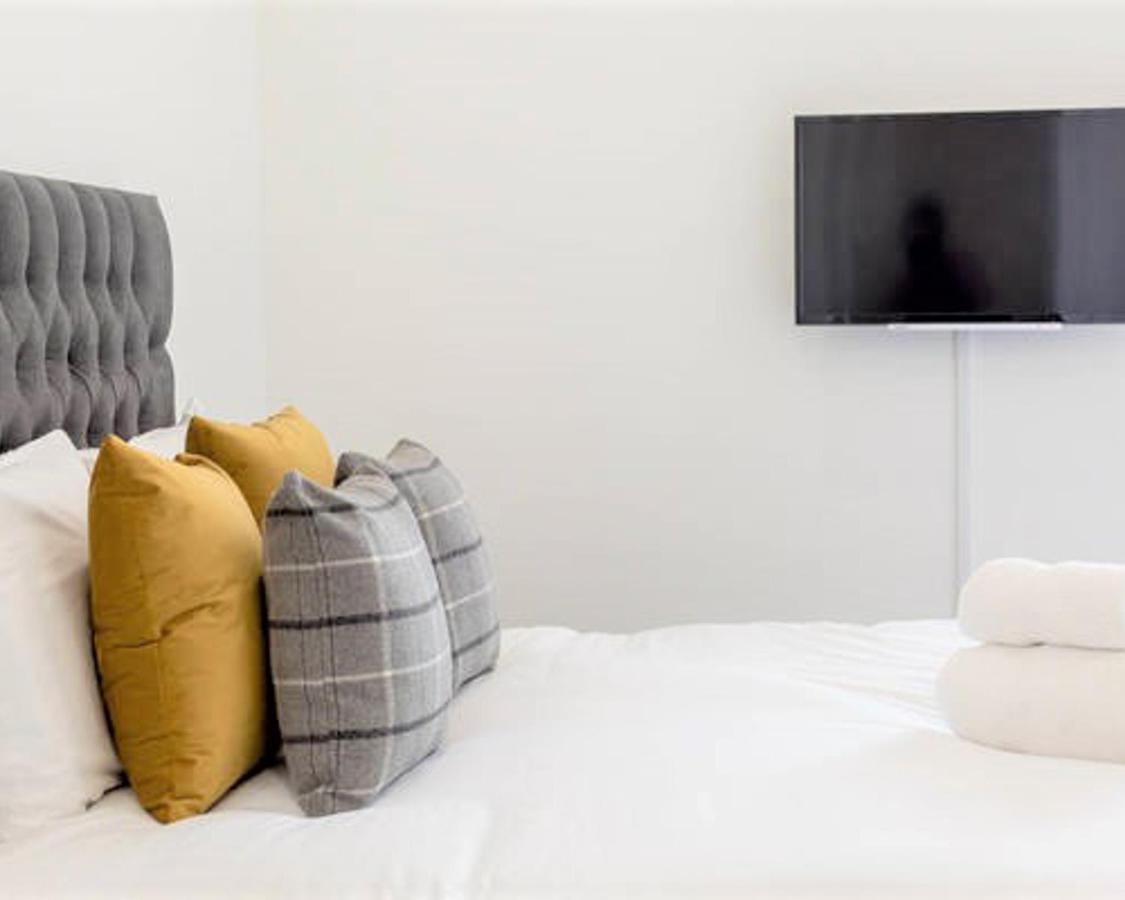 דירות Gorgeous Studio At The Heart Of Edinburgh Old Town מראה חיצוני תמונה